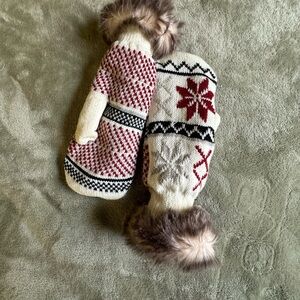 Cozy Knit Mittens with Fur Trim